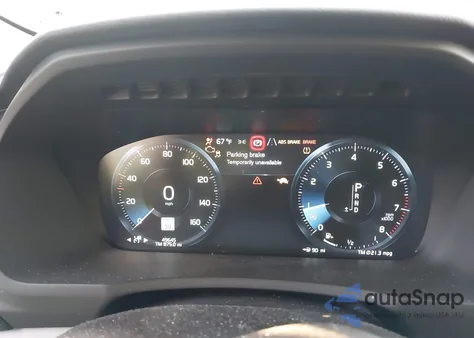 2021 Volvo Xc90 T5 Momentum 7 Passenger from USA, damaged, VIN YV4102CK0M1748600